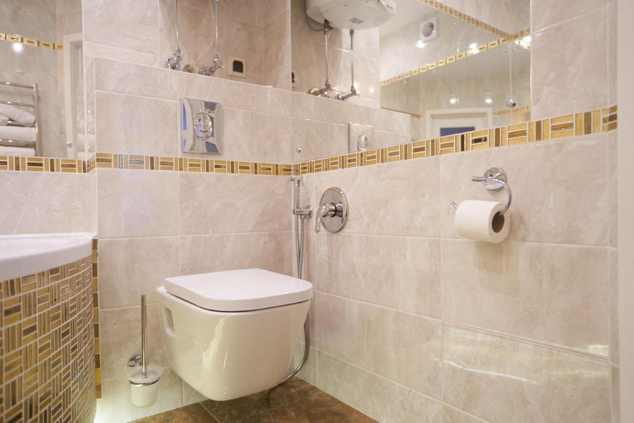 Boutique Apartment Kremenchuk Bagian luar foto