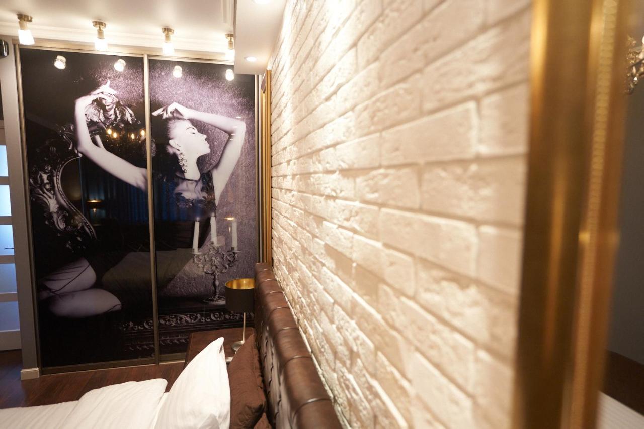 Boutique Apartment Kremenchuk Bagian luar foto