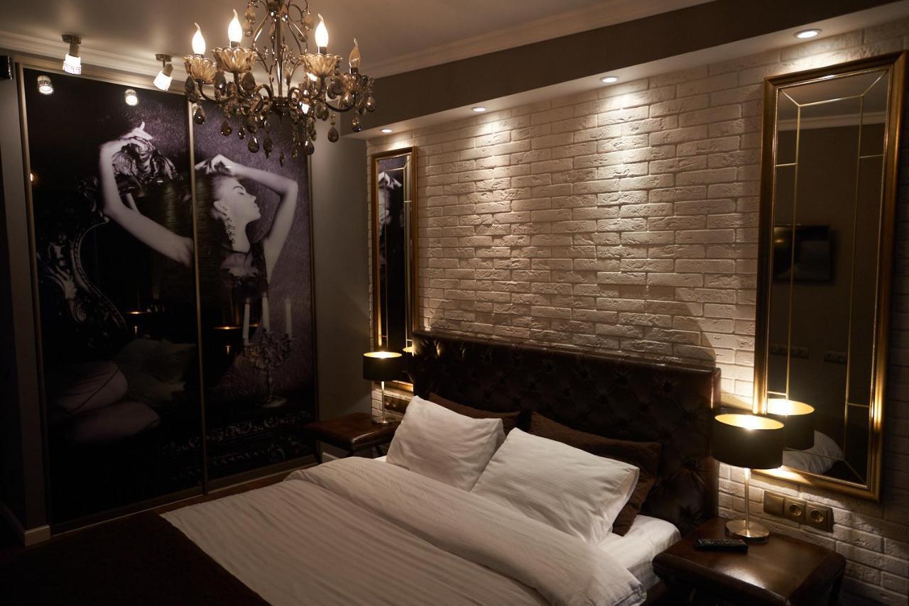Boutique Apartment Kremenchuk Bagian luar foto
